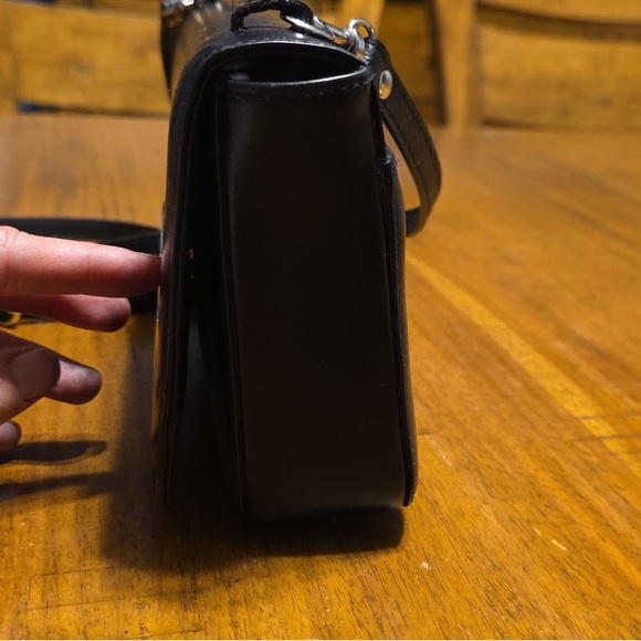 Gucci Vintage Tom Ford Black Crossbody Bag and Matching Wallet w/Silver Accents - Picture 3 of 16